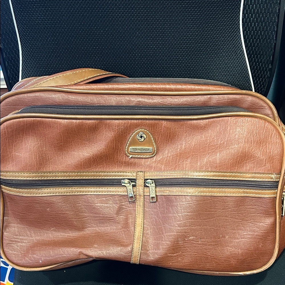 vintage Samsonite Tan and Brown Messenger Bag Dad Core
